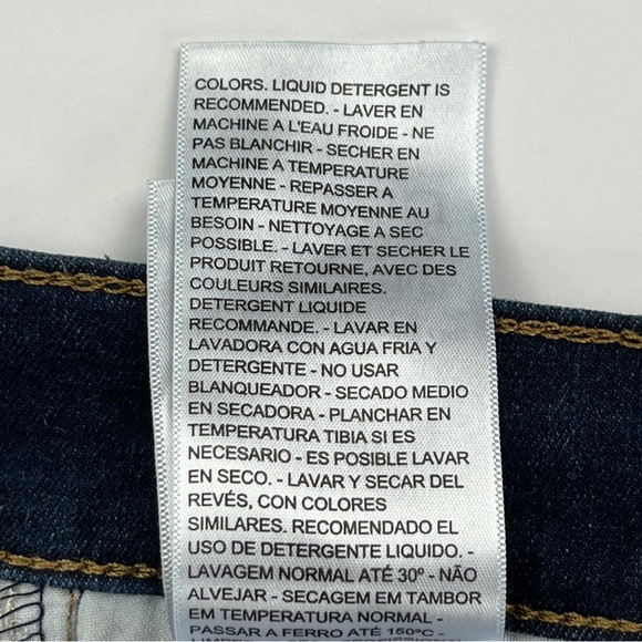 LEVI'S Premium⎮720 High Rise Super Skinny⎮W26 L30 - Picture 8 of 15